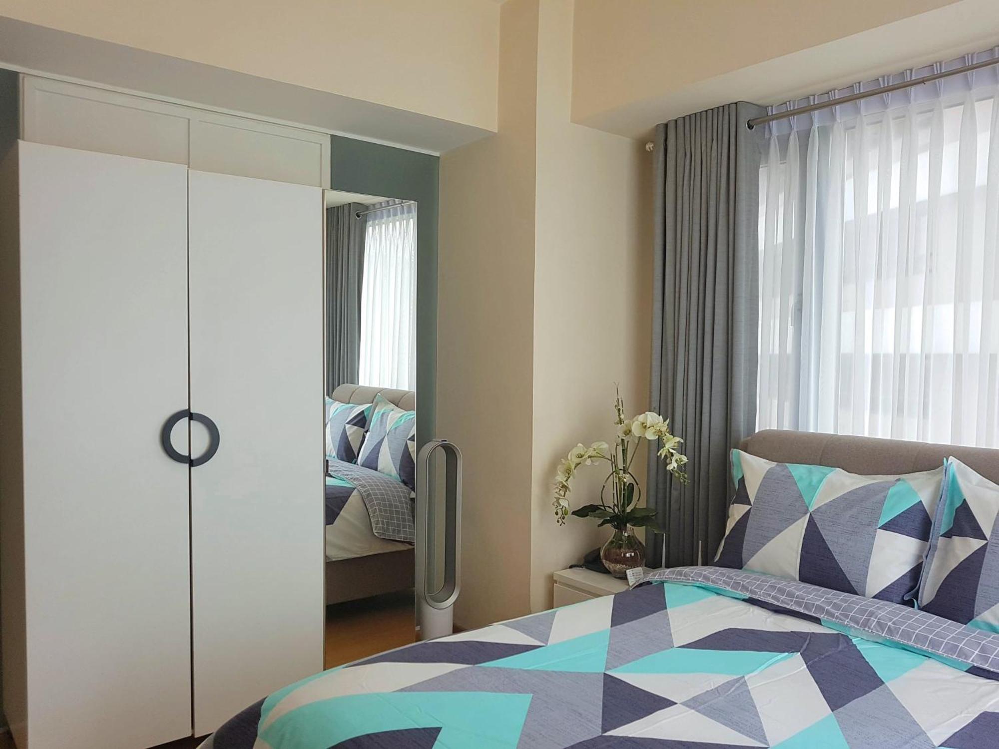 Avant Apartments At The Fort Тагіг Номер фото
