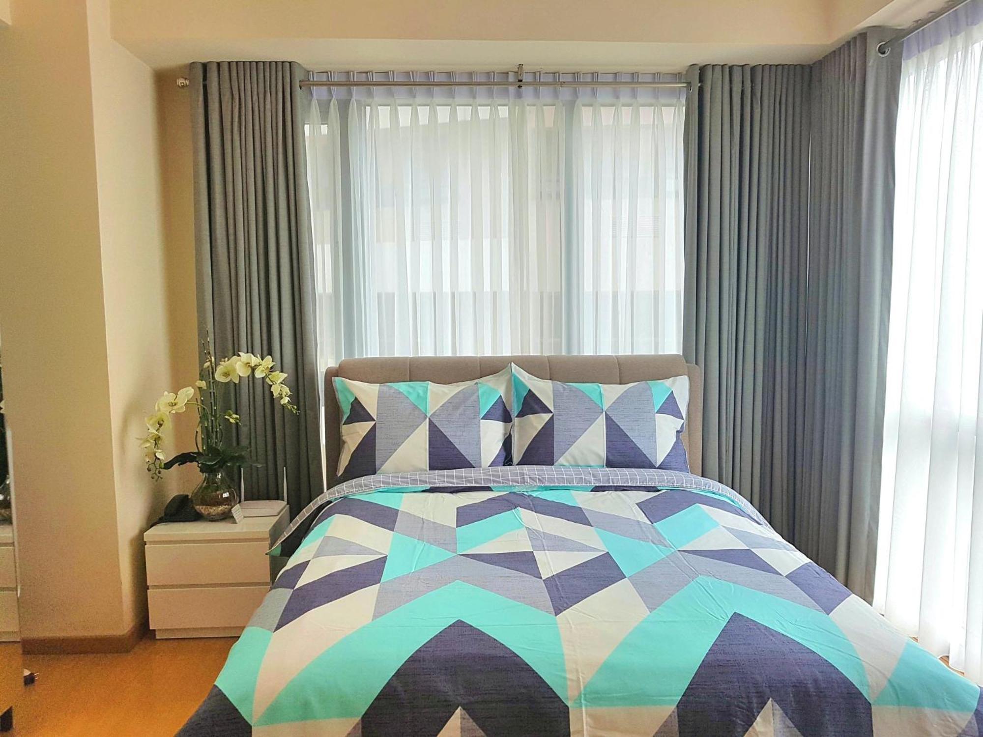 Avant Apartments At The Fort Тагіг Номер фото